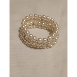 3-Strand Memory Wire Beaded Bracelets